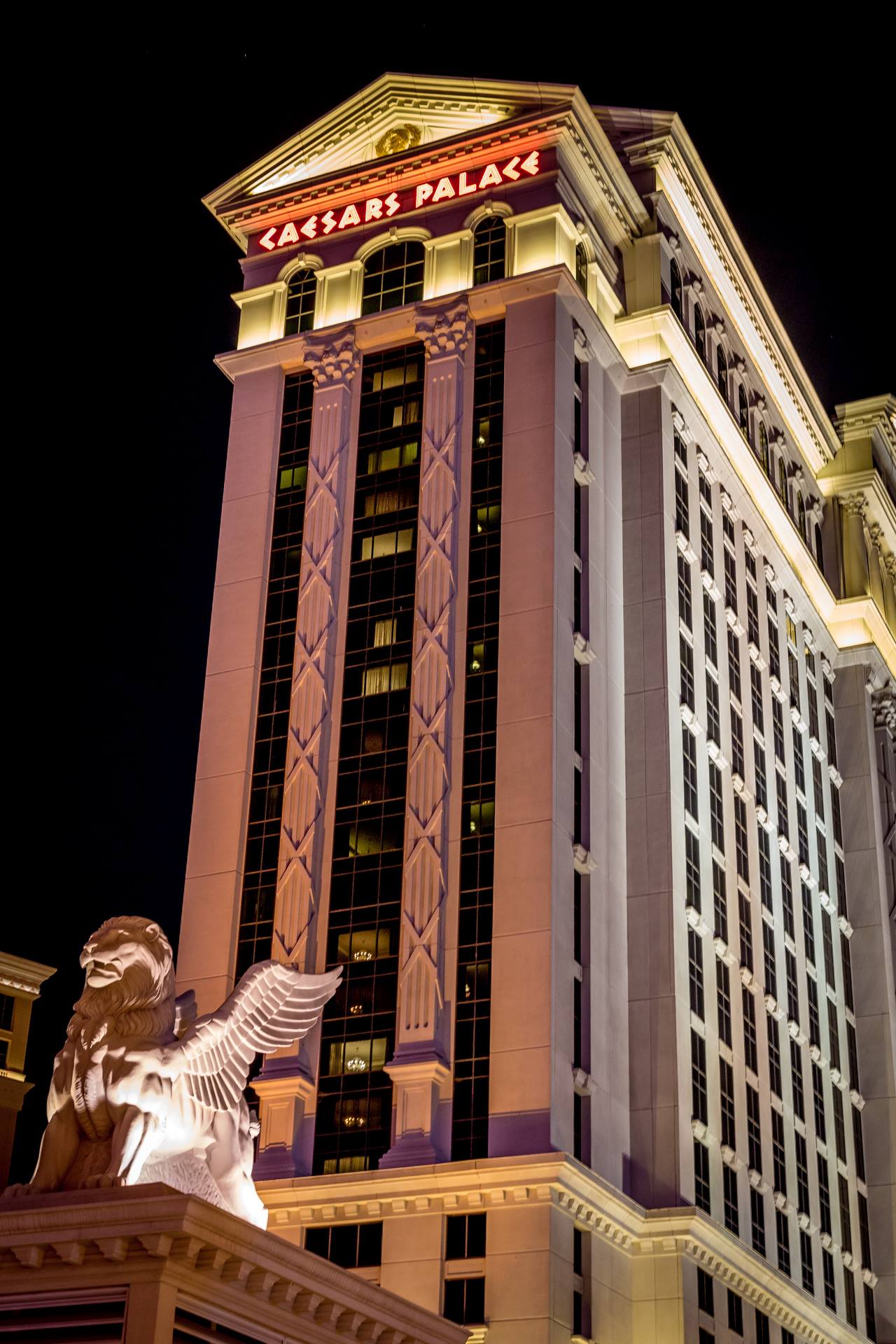 Ceasar's Palace - Ceasar's Palace in Las Vegas, Nevada. by Scott Smith Photos