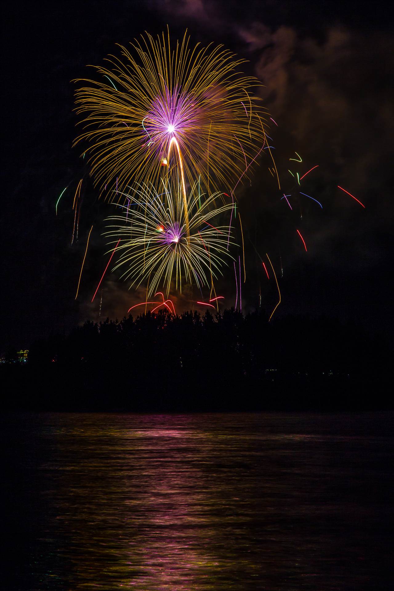 Dillon Reservoir Fireworks 2015 56 -  by Scott Smith Photos