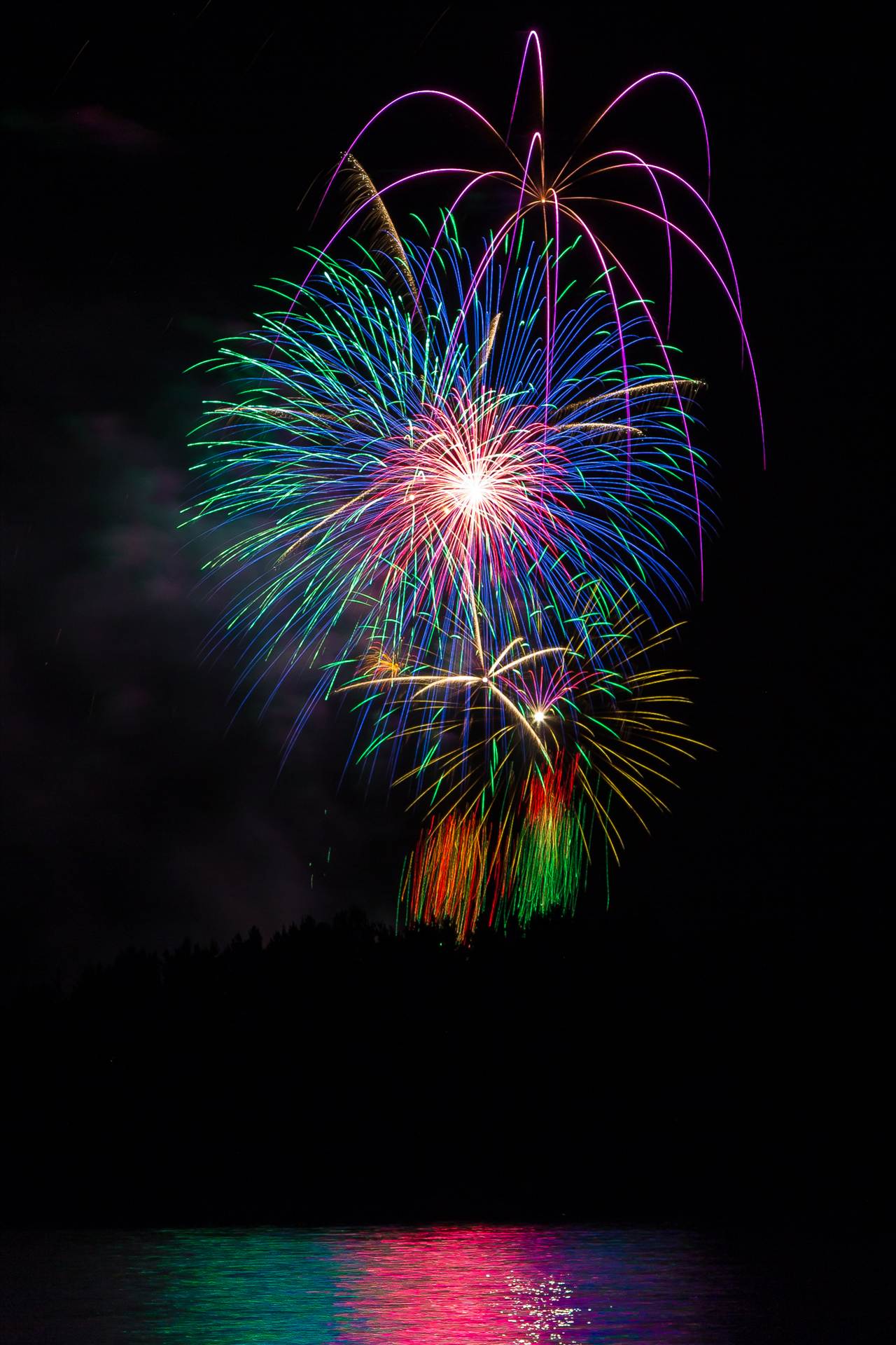 Dillon Reservoir Fireworks 2015 4 -  by Scott Smith Photos