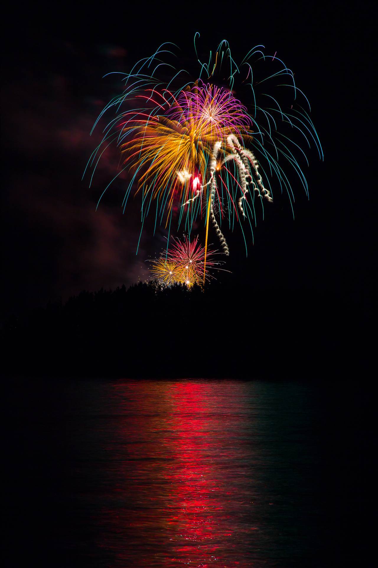 Dillon Reservoir Fireworks 2015 41 -  by Scott Smith Photos