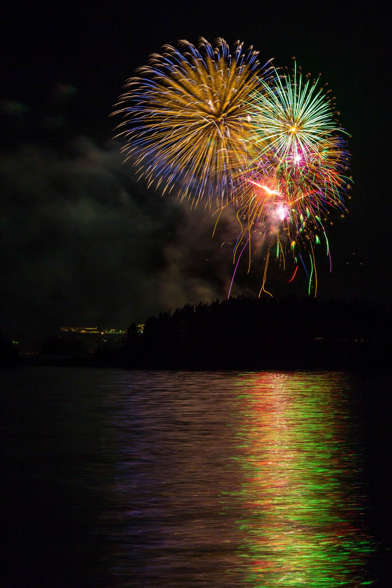 Dillon Reservoir Fireworks 2015 16 -  by Scott Smith Photos