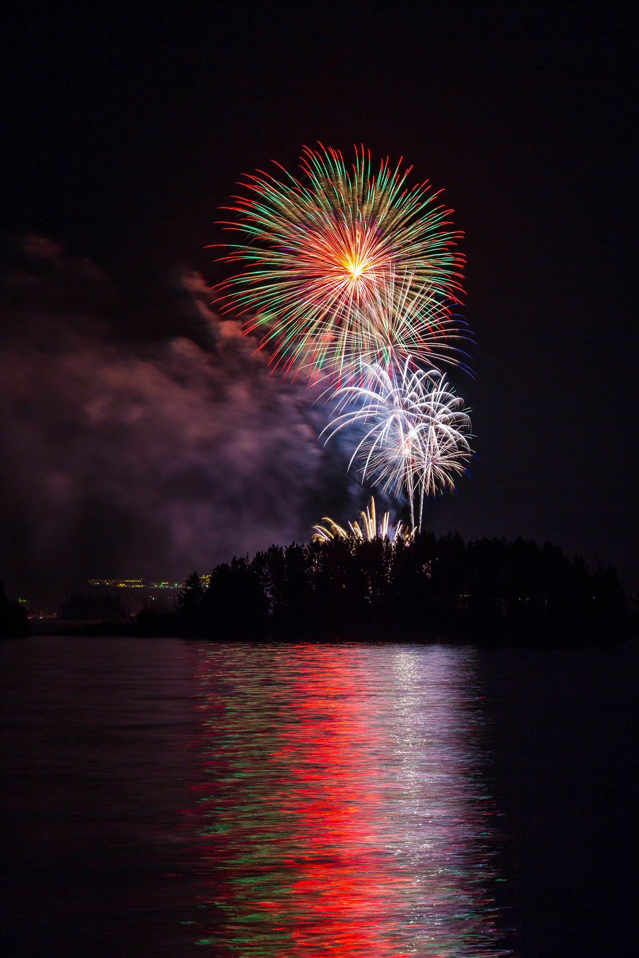 Dillon Reservoir Fireworks 2015 18 -  by Scott Smith Photos