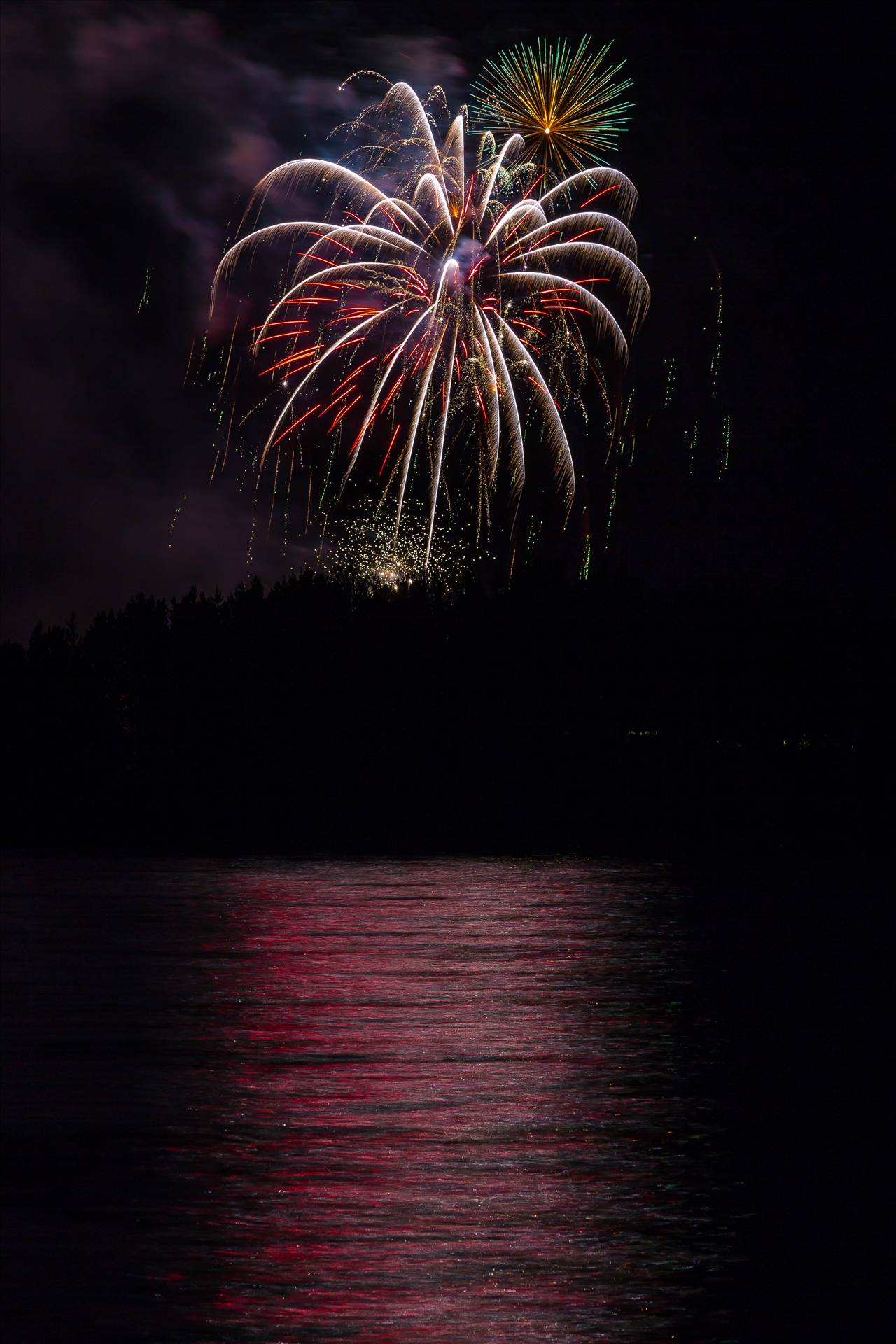 Dillon Reservoir Fireworks 2015 37 -  by Scott Smith Photos