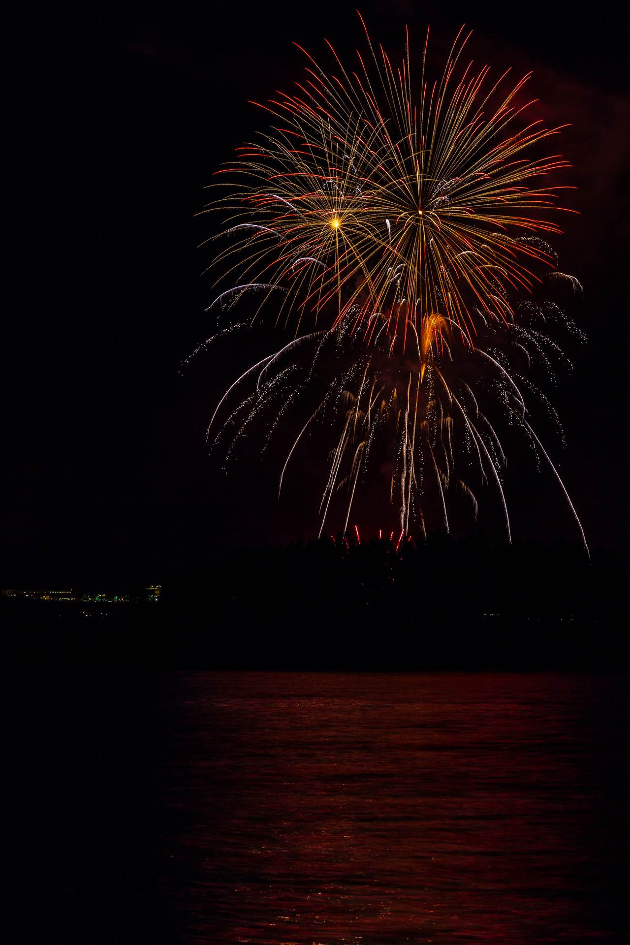 Dillon Reservoir Fireworks 2015 50 -  by Scott Smith Photos