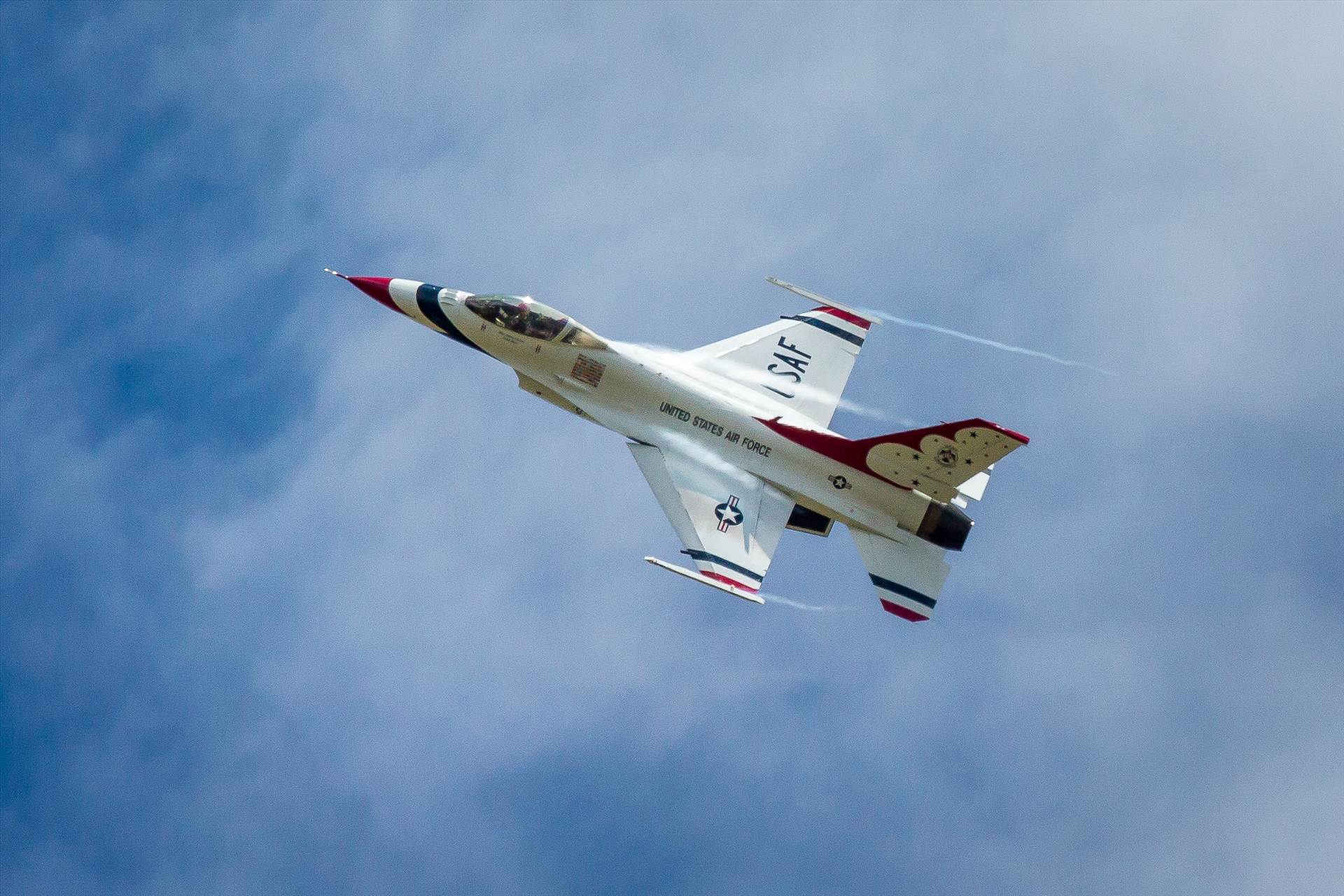 USAF Thunderbirds 8 -  by Scott Smith Photos