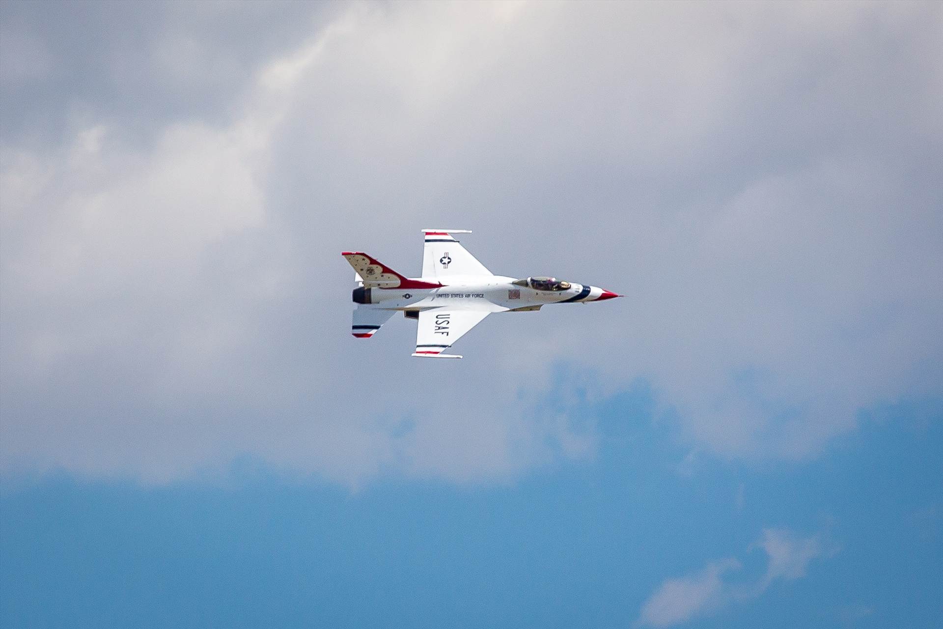 USAF Thunderbirds 13 -  by Scott Smith Photos
