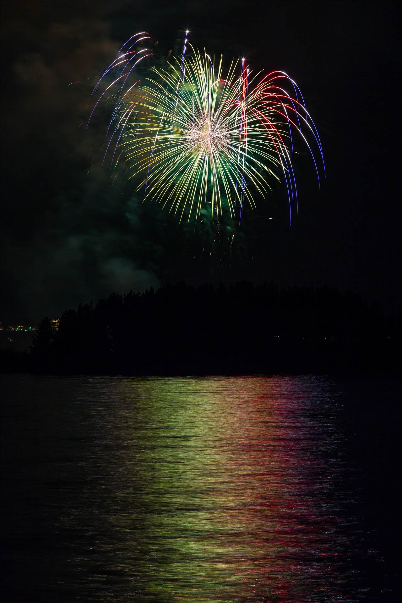 Dillon Reservoir Fireworks 2015 49 -  by Scott Smith Photos
