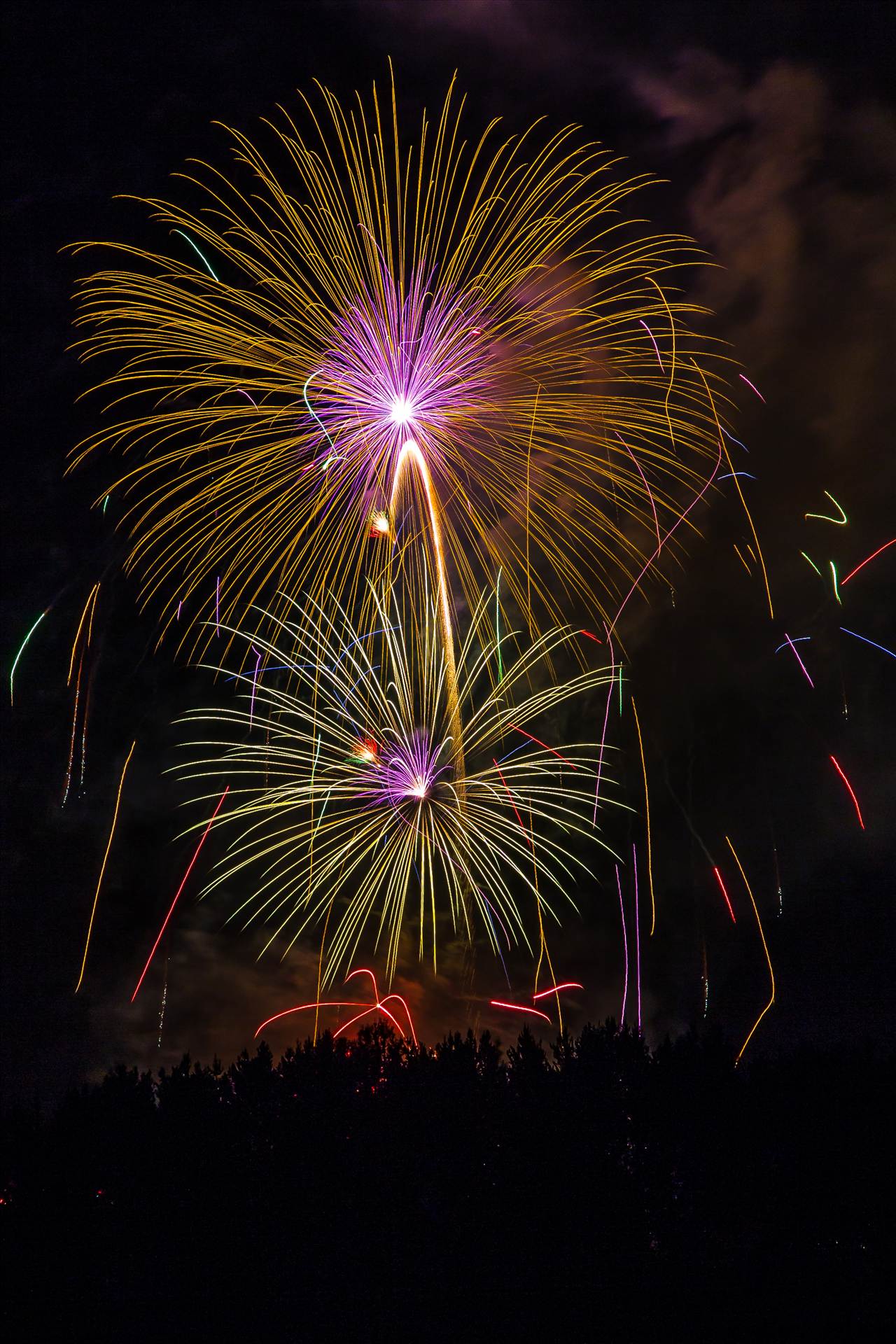Dillon Reservoir Fireworks 2015 10 -  by Scott Smith Photos