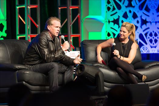Denver Comic Con 2016 at the Colorado Convention Center. Clare Kramer and Cary Elwes.