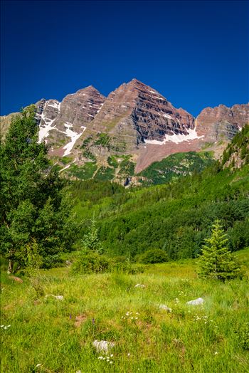 Preview of Maroon Bells in Summer No 05